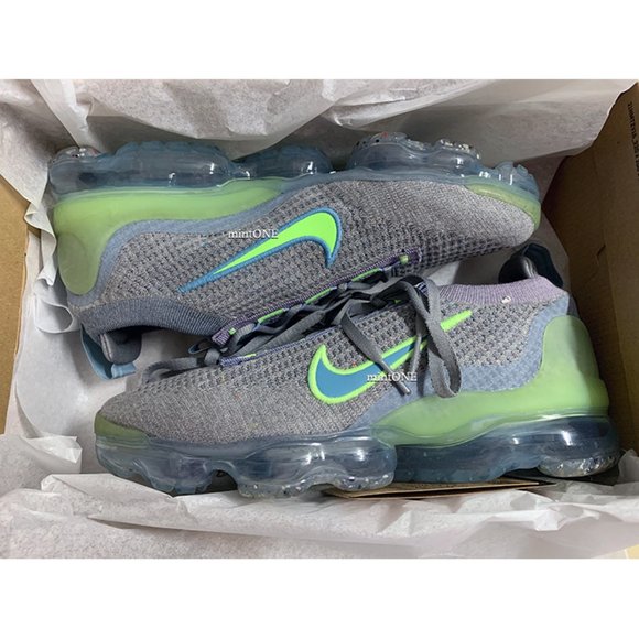 NEW Nike Air VaporMax 2021 FK Sneaker size 8